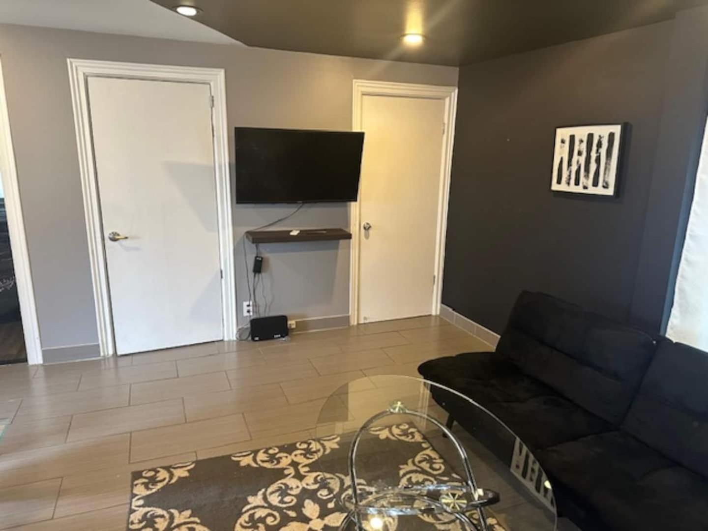 Away From 2bd Holiday home Niagara Falls