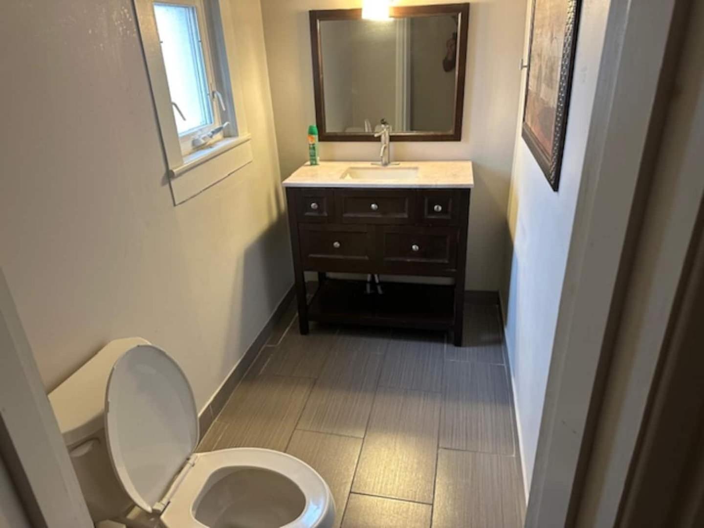 Away From 2bd Holiday home